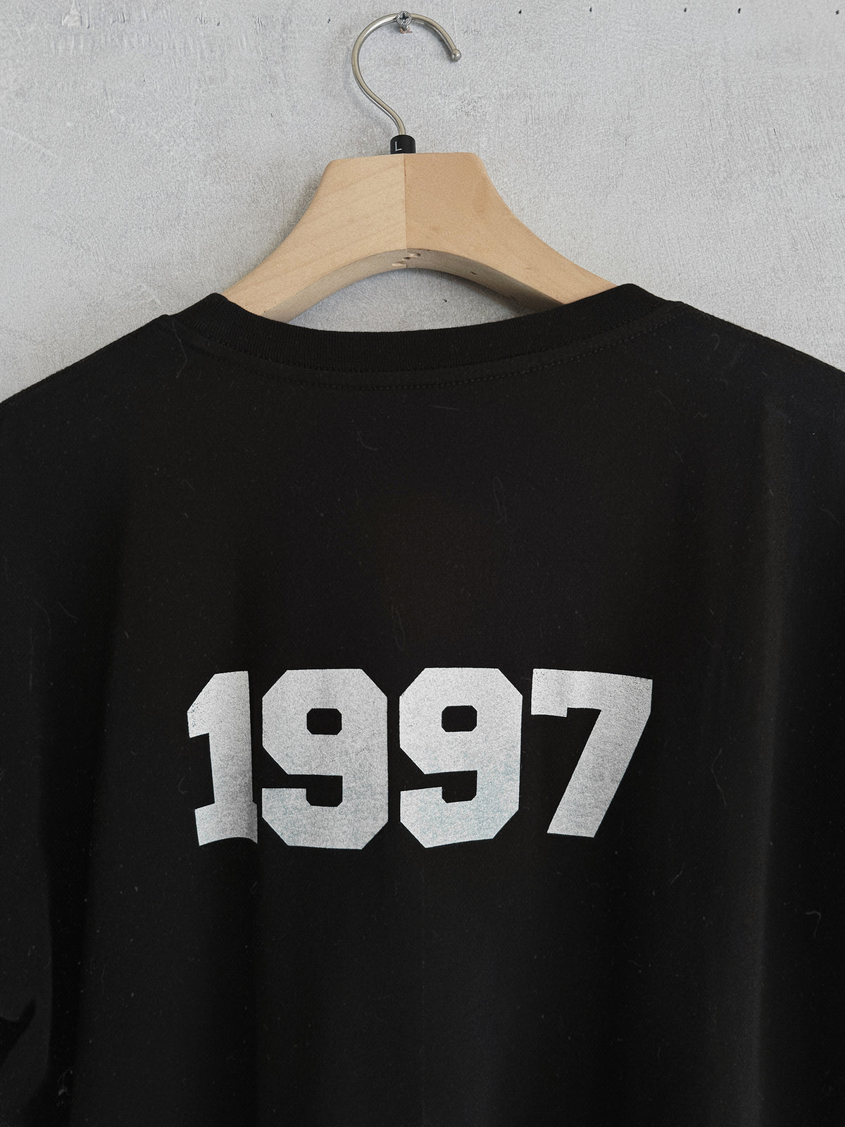 Retro sport style RUN1997 remake t-shirt Black