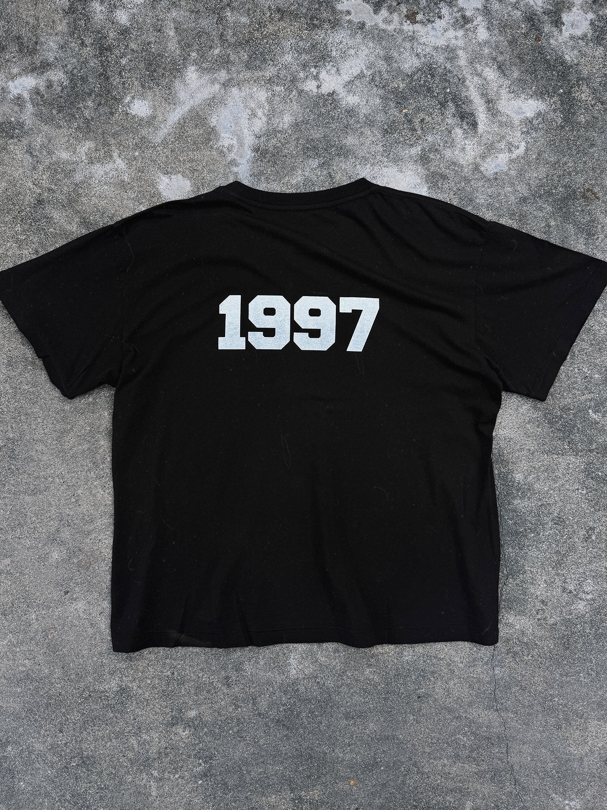 Retro sport style RUN1997 remake t-shirt Black